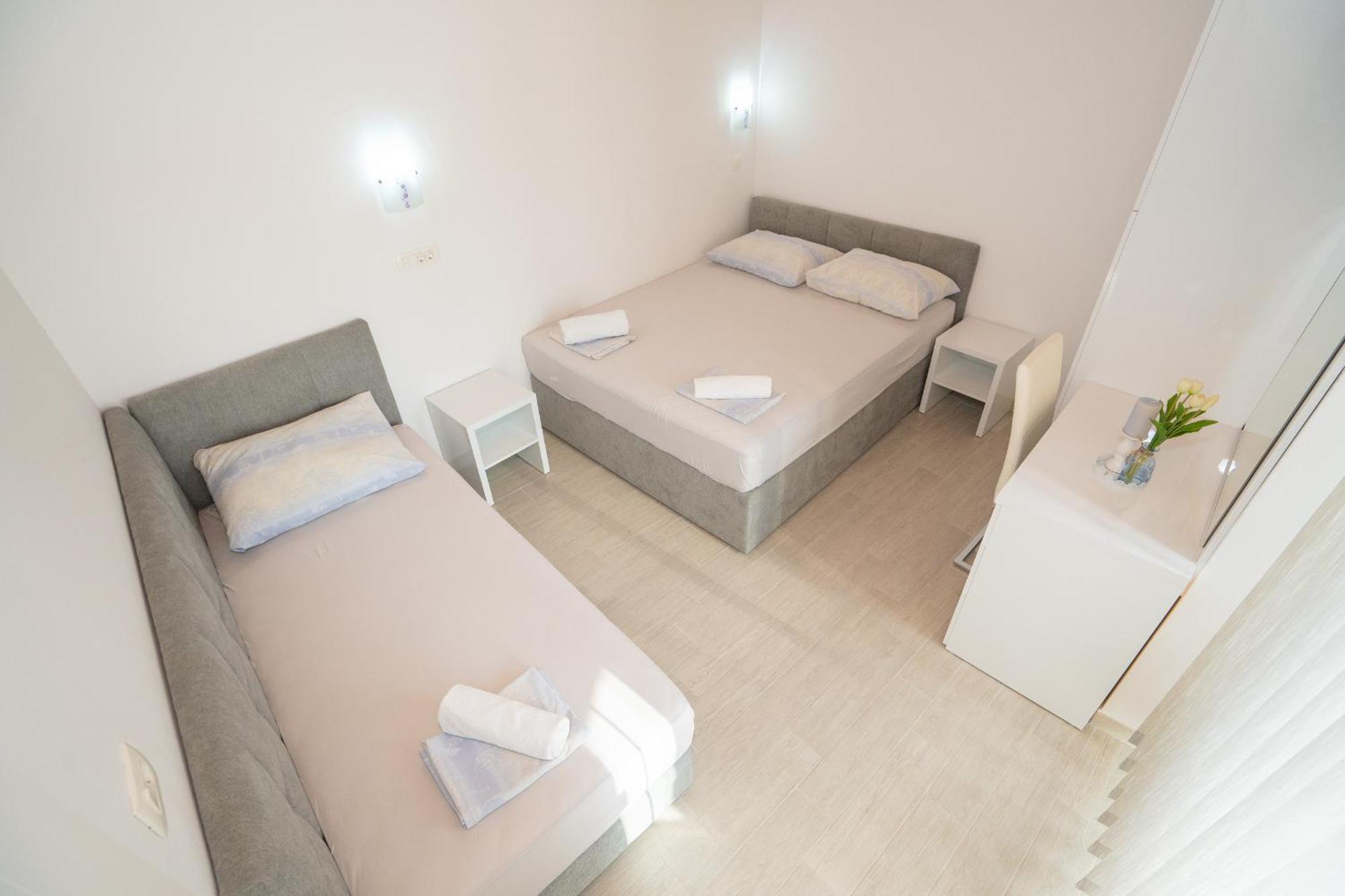 Garden Resort - Apartments Maslina Potocnica Ngoại thất bức ảnh