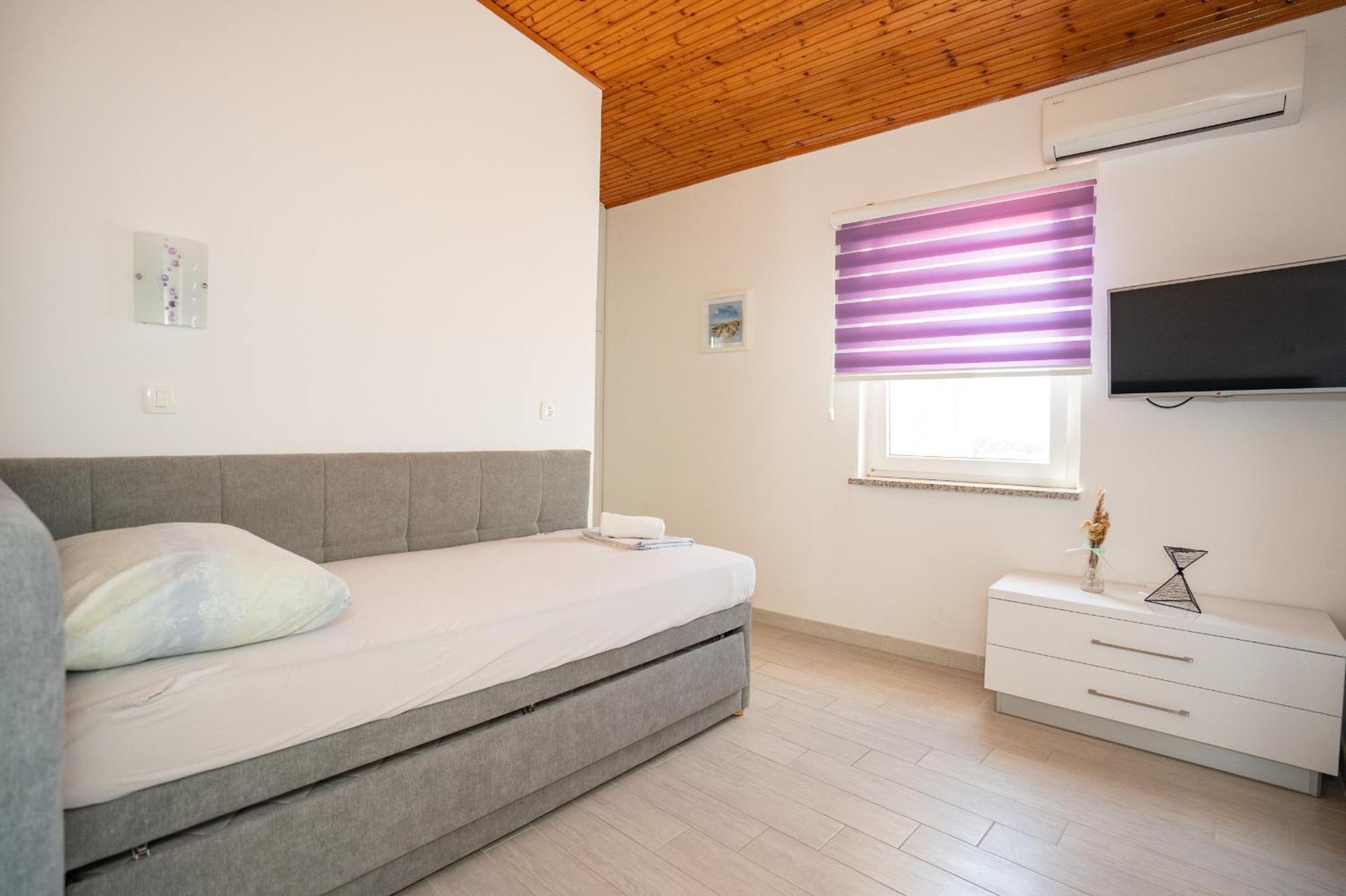 Garden Resort - Apartments Maslina Potocnica Ngoại thất bức ảnh