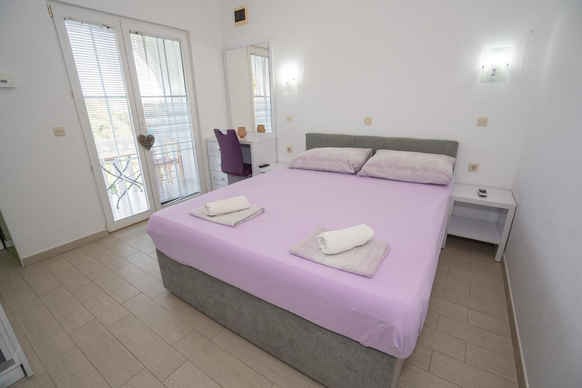 Garden Resort - Apartments Maslina Potocnica Phòng bức ảnh