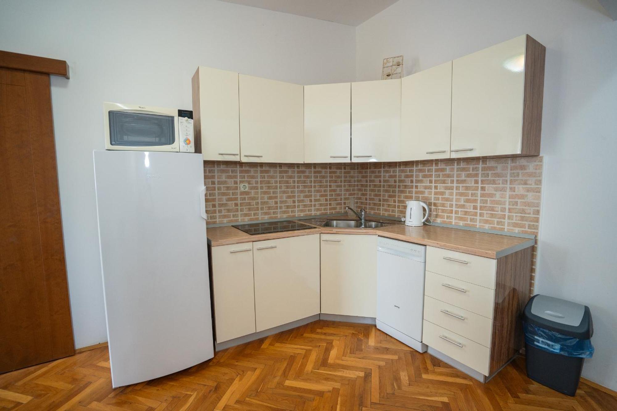 Garden Resort - Apartments Maslina Potocnica Phòng bức ảnh